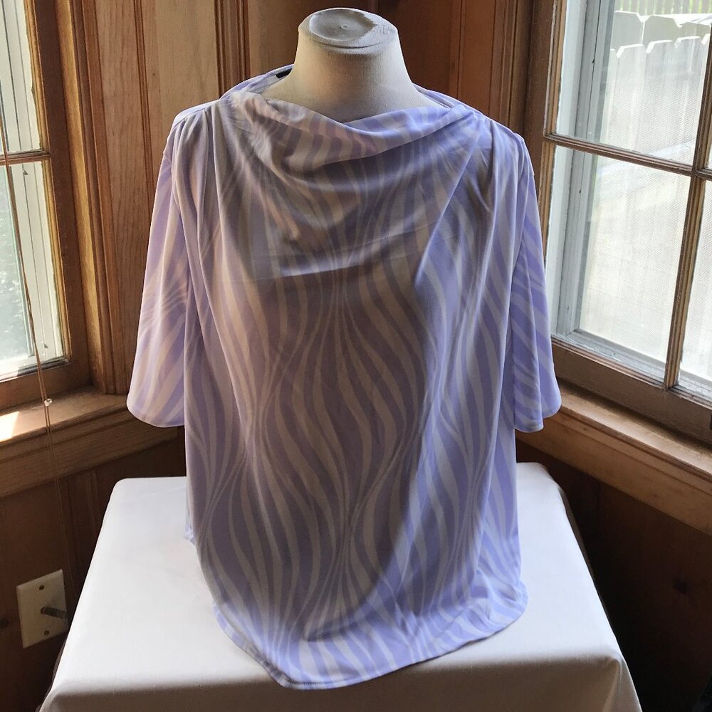 ALFANI short sleeve top, lavender and white, size XL